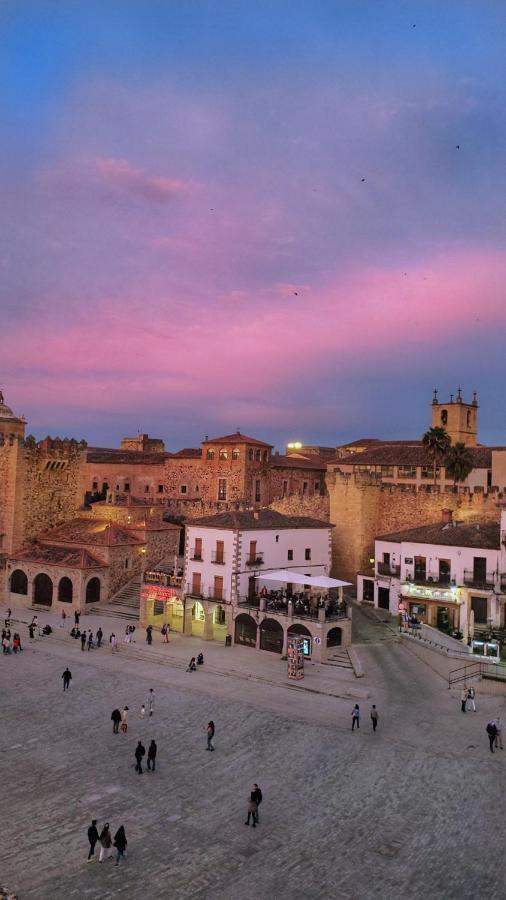 Hostal Martes Caceres Plaza Mayor - Tercer Piso Sin Ascensor Exterior foto